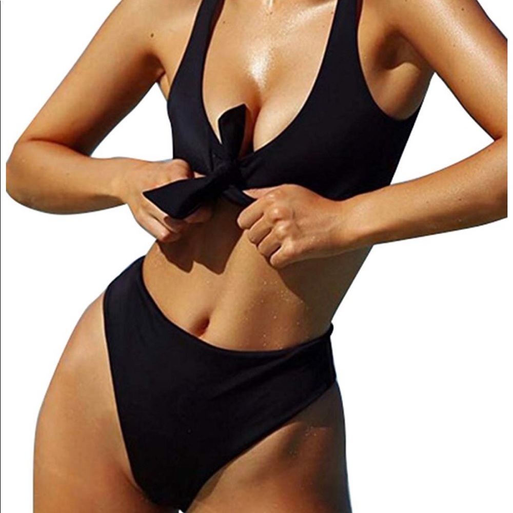 High waist black bikini